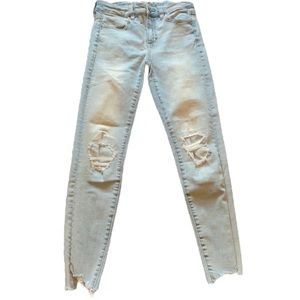 AE Light Wash Jeans